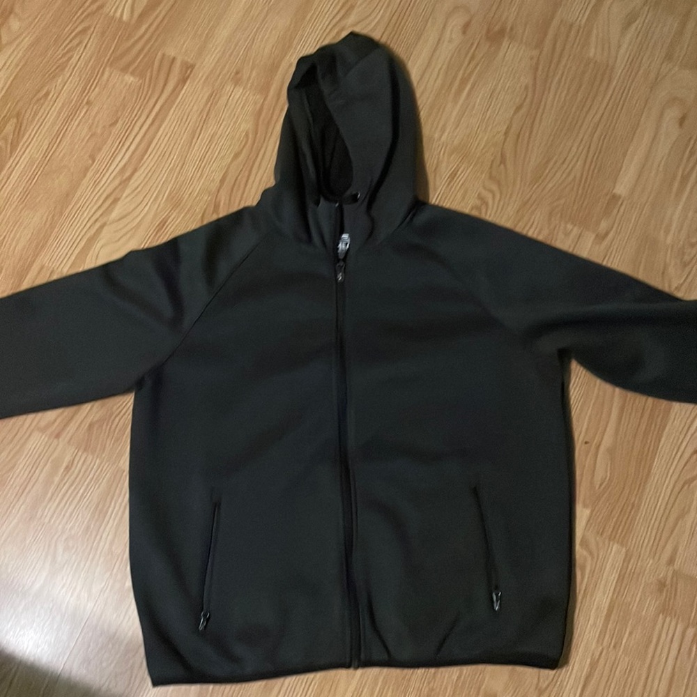 XL active wear jacket/zip up hoodie